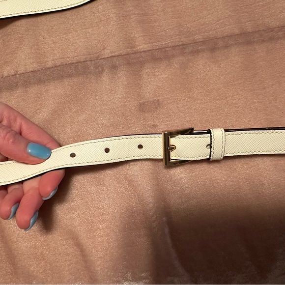 Beautiful Authentic Prada Purse - Saffiano Bianco - Picture 6 of 12